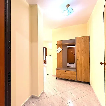 Vlora's Authentic Abode * Vlorë
